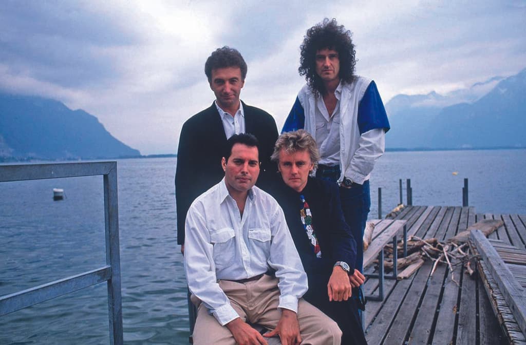 Le groupe Queen appréciait particulièrement Montreux pour son calme et sa beauté. Le groupe Queen appréciait particulièrement Montreux pour son calme et sa beauté.